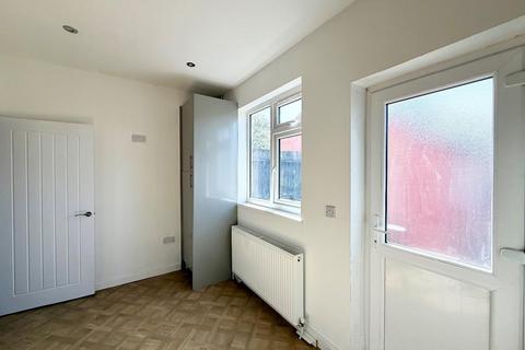 3 bedroom terraced house for sale, Laburnum Avenue, Thornaby, Stockton-On-Tees
