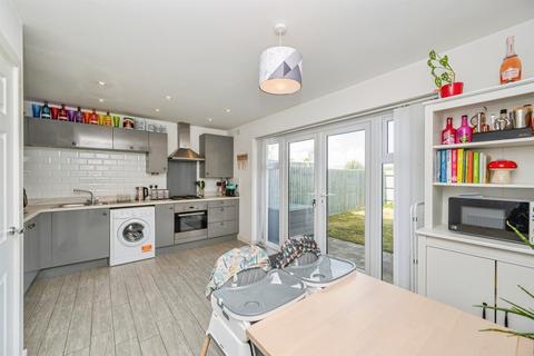 3 bedroom end of terrace house for sale, Francome Drive, Bramshall, Uttoxeter