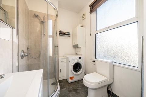 1 bedroom flat for sale, Percy Road, London W12