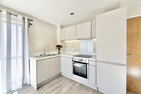 2 bedroom apartment to rent, Green Quarter, Cross Green Lane, Leeds City Centre, West Yorkshire, LS9