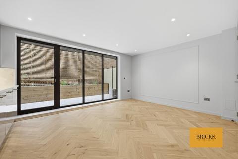 undefined, Queens Road, Buckhurst Hill IG9