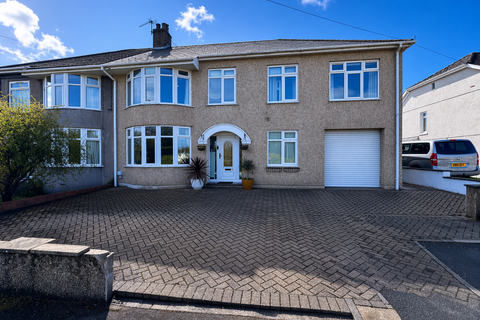 4 bedroom semi-detached house for sale, Priory Avenue, Bridgend CF31