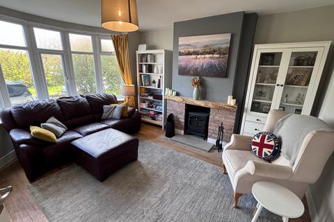 4 bedroom semi-detached house for sale, Priory Avenue, Bridgend CF31