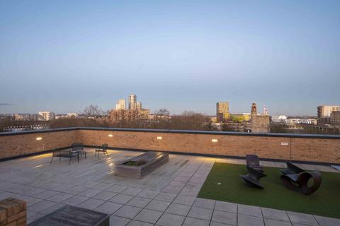 Studio to rent, Momento Barking 1 Barking Wharf Square Barking IG11 7ZQ