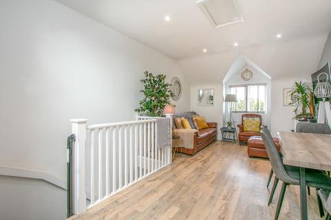 2 bedroom semi-detached house for sale, Hendford Road, ENSBURY PARK, Bournemouth, Dorset, BH10