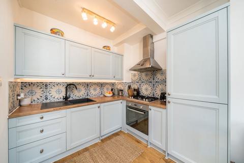 1 bedroom flat for sale, Landor Road, London SW9