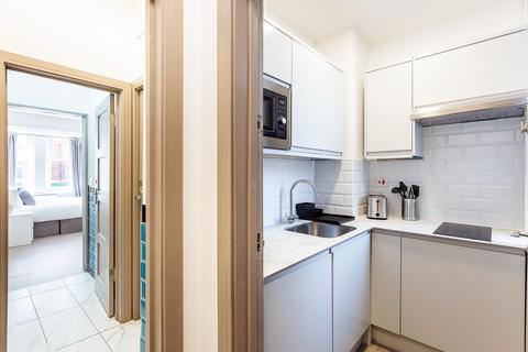 Terraced house to rent, Bond Street, Ealing, London, W5