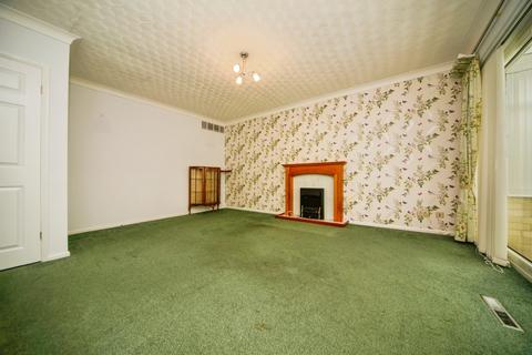 2 bedroom bungalow for sale, Mitford Close, Ipswich, Suffolk, IP1
