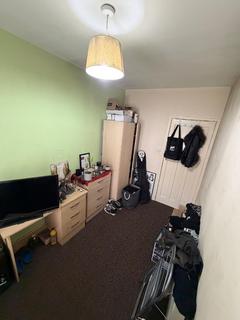1 bedroom in a house share to rent, Fenham Hall Drive, Fenham NE4