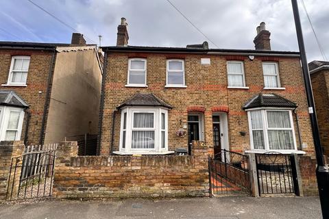 Tachbrook Road, Feltham, TW14