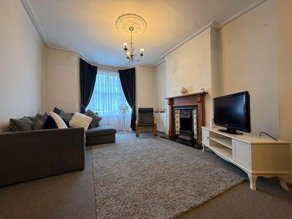 Living room, fireplace