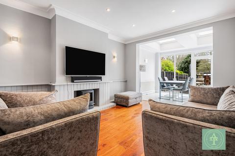 4 bedroom semi-detached house for sale, The Birches, Winchmore Hill, London, N21