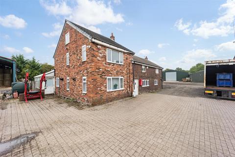 Farm for sale, Park Lane, Abram WN2