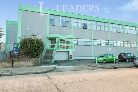 2 bedroom flat to rent, South Road, Harlow, CM20