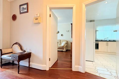 2 bedroom detached bungalow for sale, West Avenue, Ripley DE5