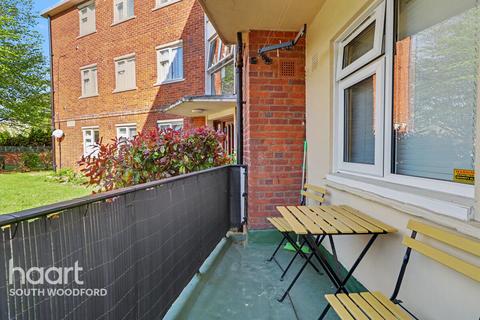undefined, Hermitage Walk, London