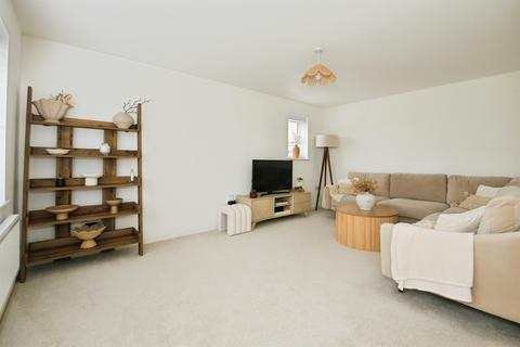 4 bedroom detached house for sale, Daisy Avenue, March