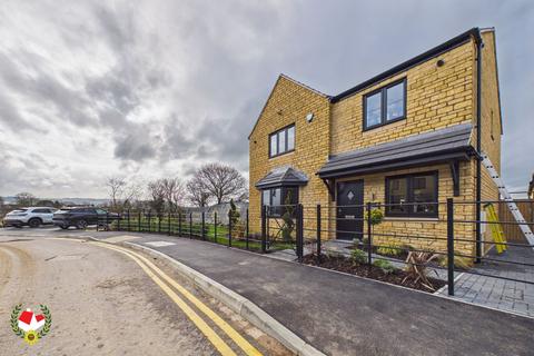 4 bedroom detached house for sale, Willow Bank Road, Alderton, GL20