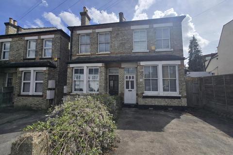 4 bedroom house to rent, Victoria Road, Barnet
