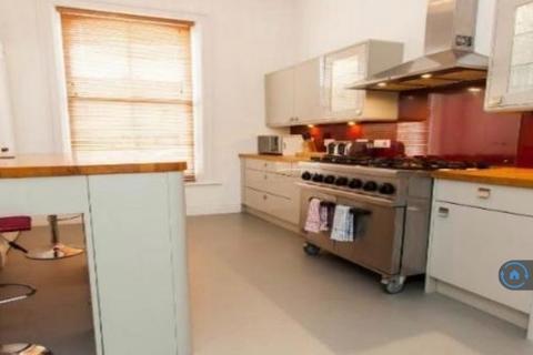 1 bedroom in a house share to rent, Newbridge Road, Bath, BA1