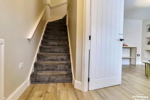 3 bedroom end of terrace house for sale, Aspen Road, Essington, Wolverhampton, WV11 2SD