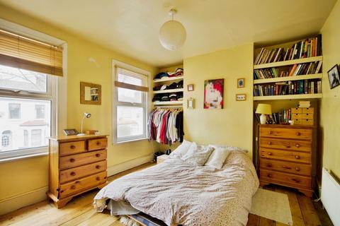 2 bedroom terraced house for sale, Sutton Court Road, Plaistow, London, E13