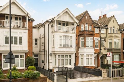 2 bedroom flat to rent, Thornton Avenue, London SW2