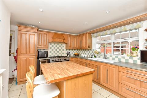 4 bedroom detached house for sale, Penny Cress Road, Sheerness ME12