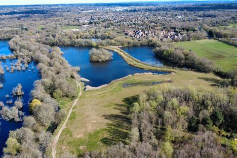 Land for sale, Sandhurst Road, Yateley GU46