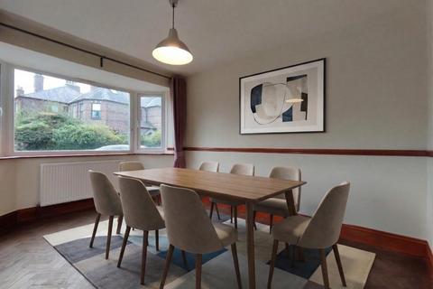 3 bedroom semi-detached house to rent, Hale Road, Hale