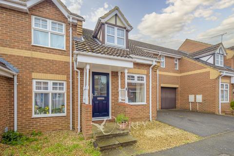 3 bedroom semi-detached house to rent, Creed Road, Peterborough PE8