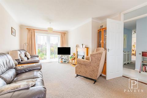 undefined, Burnham Close, Walton On The Naze
