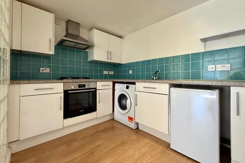 2 bedroom apartment to rent, Suffolk Road, Bournemouth, Dorset, BH2