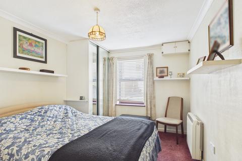 2 bedroom flat for sale, Albert Rd, Portsmouth PO6