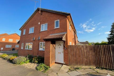 1 bedroom end of terrace house for sale, Marsom Grove, Luton, Bedfordshire, LU3 4BH