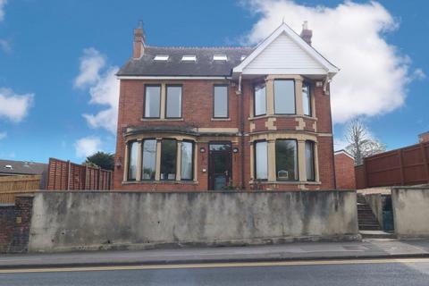 1 bedroom flat to rent, Cheltenham Road, Gloucester, GL2
