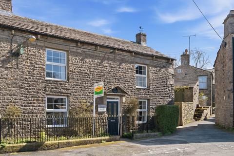 3 bedroom character property for sale, Gayle, Hawes, DL8 3