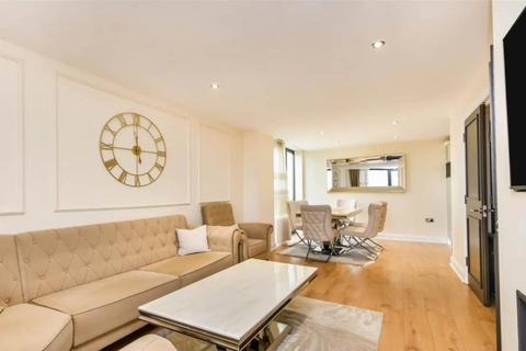 2 bedroom flat for sale, Kingsway, London