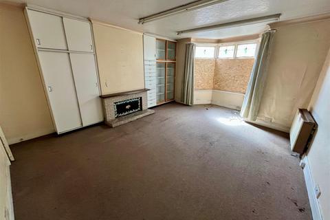 3 bedroom end of terrace house for sale, Boothferry Road, Hull
