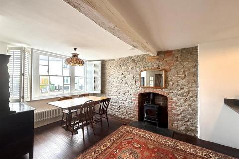4 bedroom townhouse for sale, Castle Road, Knighton