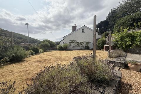4 bedroom townhouse for sale, Castle Road, Knighton