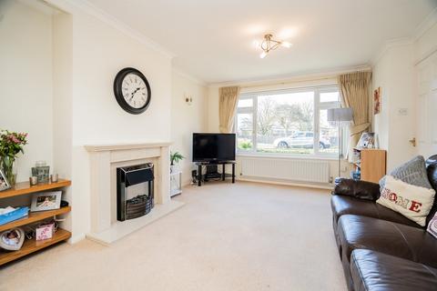 4 bedroom detached house for sale, Whalley Drive, Bletchley, Milton Keynes, MK3