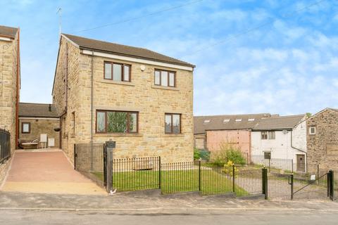4 bedroom detached house for sale, Lenches Road, Colne, Lancashire, BB8