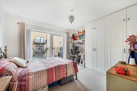 Brumwell Avenue, London