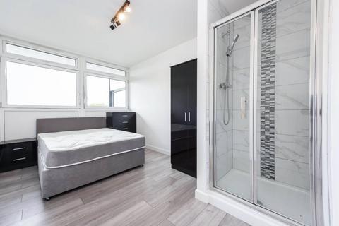 3 bedroom flat to rent, Rotherhithe New Road, Rotherhithe, London, SE16