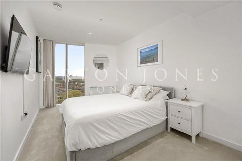 1 bedroom apartment for sale, Sky Gardens, 155 Wandsworth Road, Nine Elms, London, SW8