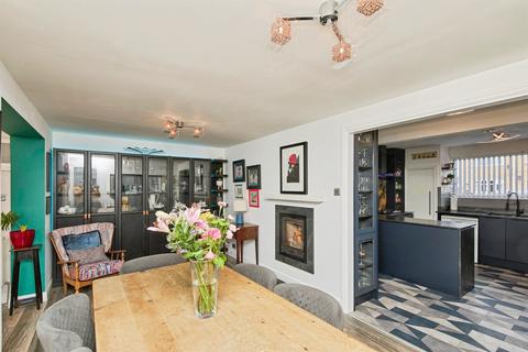 4 bedroom semi-detached house for sale, Windermere Drive, Spondon, DERBY