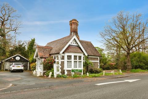 Bromley Common, Bromley BR2