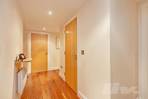 2 bedroom apartment for sale, Winchester Road, London NW3