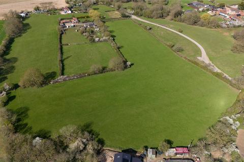 2 bedroom equestrian property for sale, Albyns Lane, Stapleford Tawney, Essex, RM4